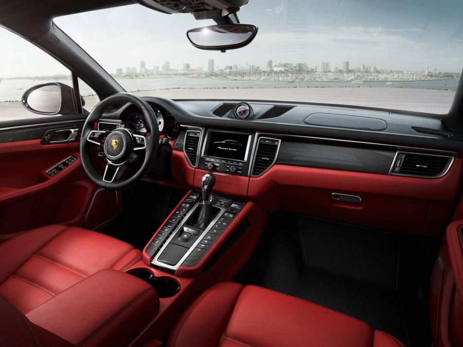  Porsche Macan Turbo 2014 года  (фото 28 из 33)